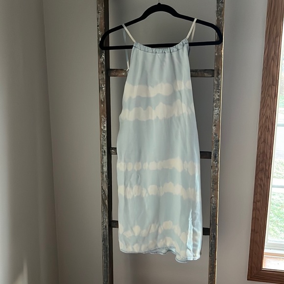 NWT Anthropologie Cloth & Stone Blue White Tie-Dye Swing Mini Dress Size Medium - Picture 4 of 9